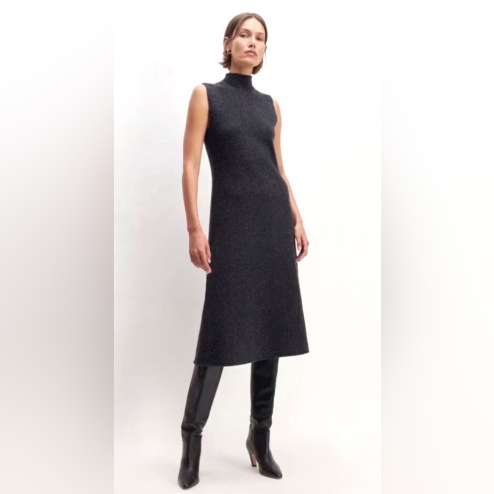 The cozy-stretch midi sleeveless dress in charcoal. Side xs